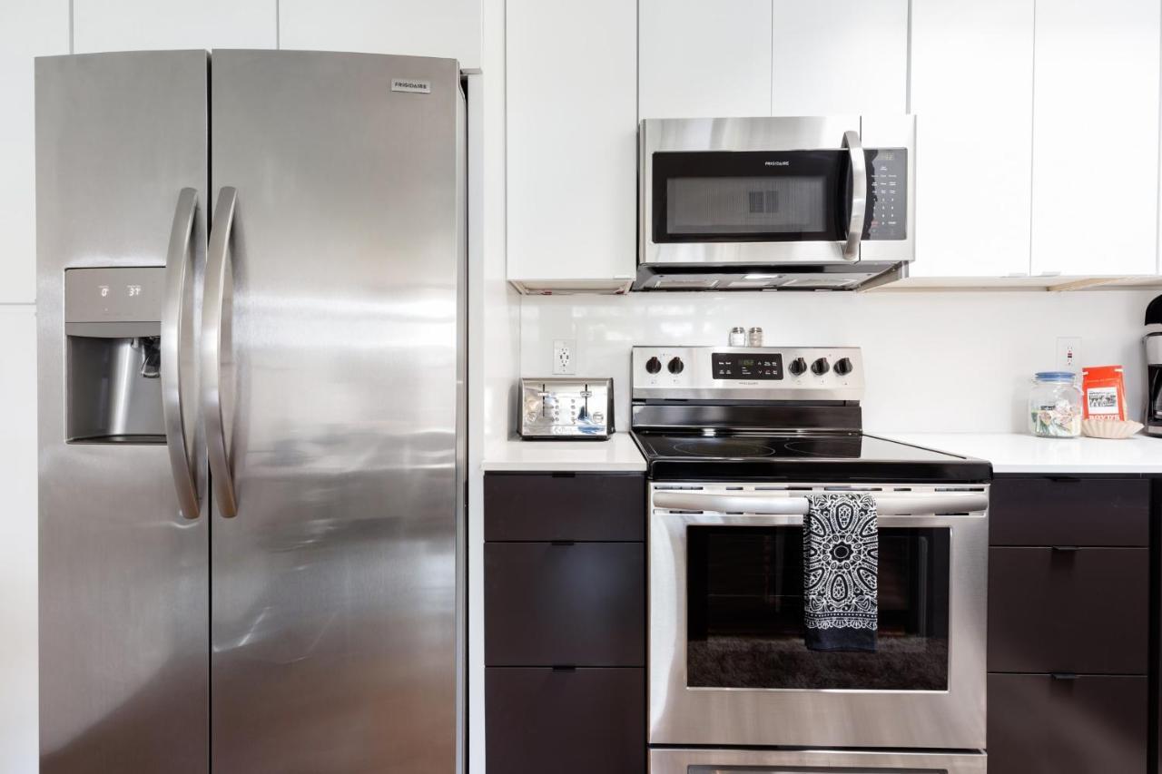 The Claremont #1 Apartment Финикс Екстериор снимка